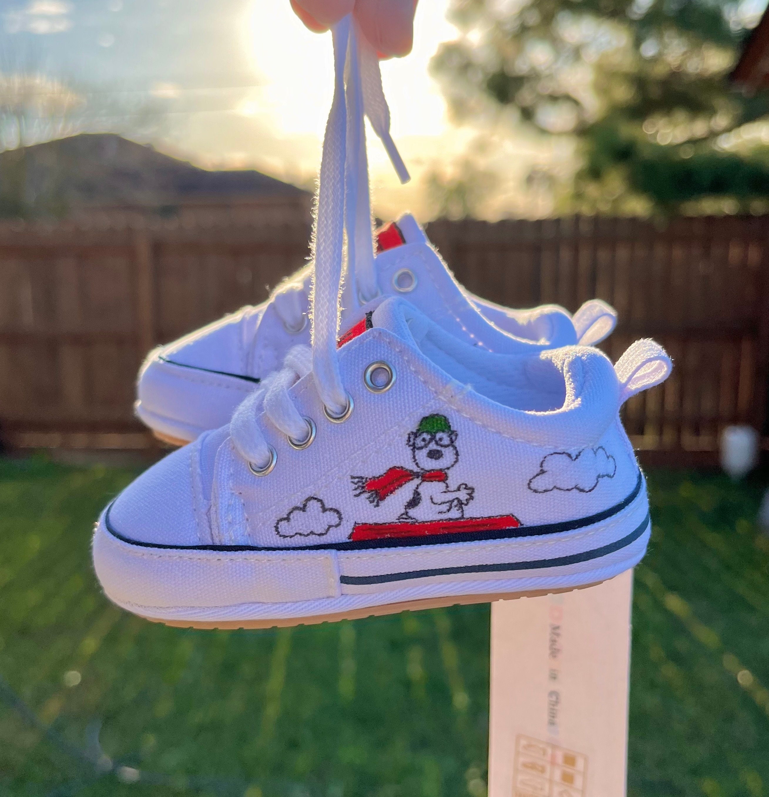 Kids snoopy best sale shoes