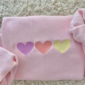 Embroidered Mini hearts Sweatshirt, Valentines Sweatshirt, Pastel hearts, Embroidered Love, Minimalist Embroidery, Galantines sweatshirt,