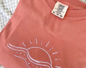 Embroidered Sunset Shirt, Custom Comfort Colors T Shirt, Personalized Embroidered T-Shirts, Embroidered Comfort Colors Tee, Beach Shirt