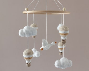 Mobile bébé Oie et Montgolfière beige et ocre , mobile bébé au crochet, décoration chambre bébé, cadeau de naissance, mobile thème ciel