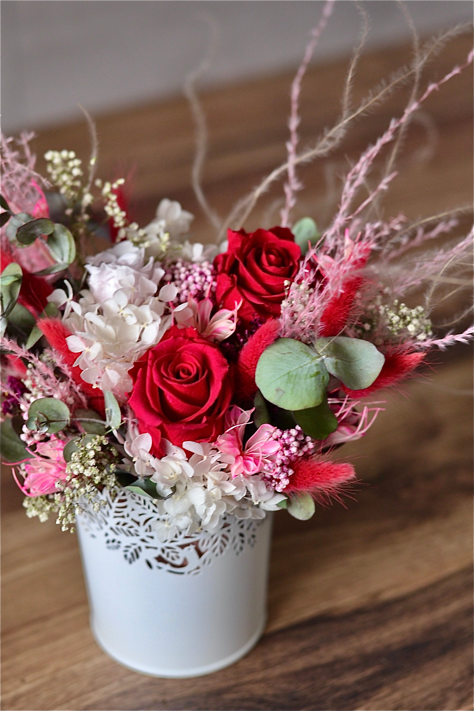 Composition Florale Roses Éternelles