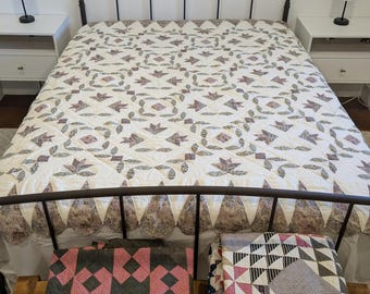 Carolina Lily, Neutral Prints, Ice Cream Cone Border