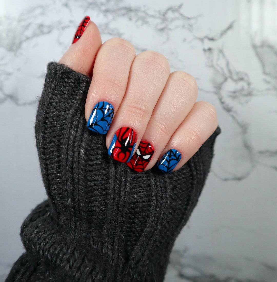 Spider-Man nails | Superhero nails, Unique acrylic nails, Avengers nails