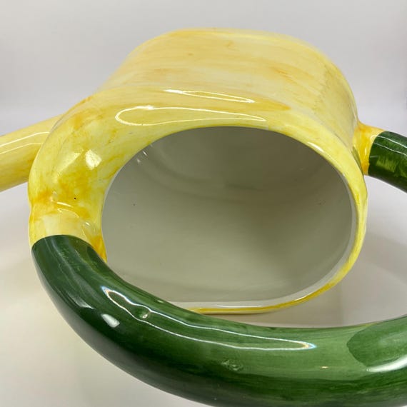 見事なフランス製ヴィンテージハンドメイドの陶器製真水/水差し