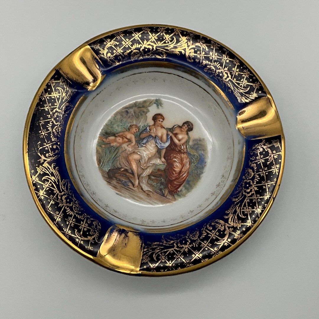 Beautiful French Vintage Limoges France Porcelain Dish / Trinket