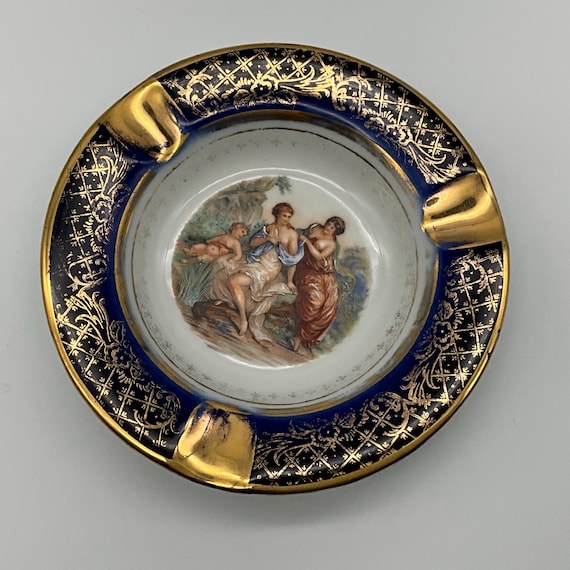 Beautiful French Vintage Limoges France Porcelain Dish / Trinket