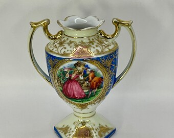 Französischer Vintage Limoges Frankreich Stil verzierte Porzellankeramik weiß, gold und blau Vase