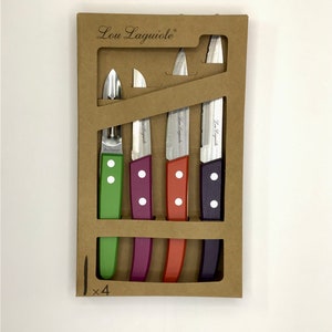 Cuchillo de cocina esencial Lou Laguiole completamente nuevo, juego de 4, teñido de bosque, en un estuche de presentación de cartón.