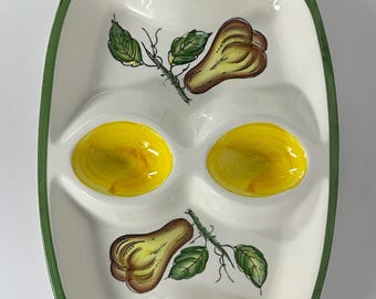 フランスのヴィンテージ装飾的な手描きの陶器のゆで卵皿 / 卵ホルダー 