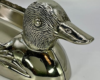 スペインのトレド市で作られた、剣型のカクテルピック / オードブル