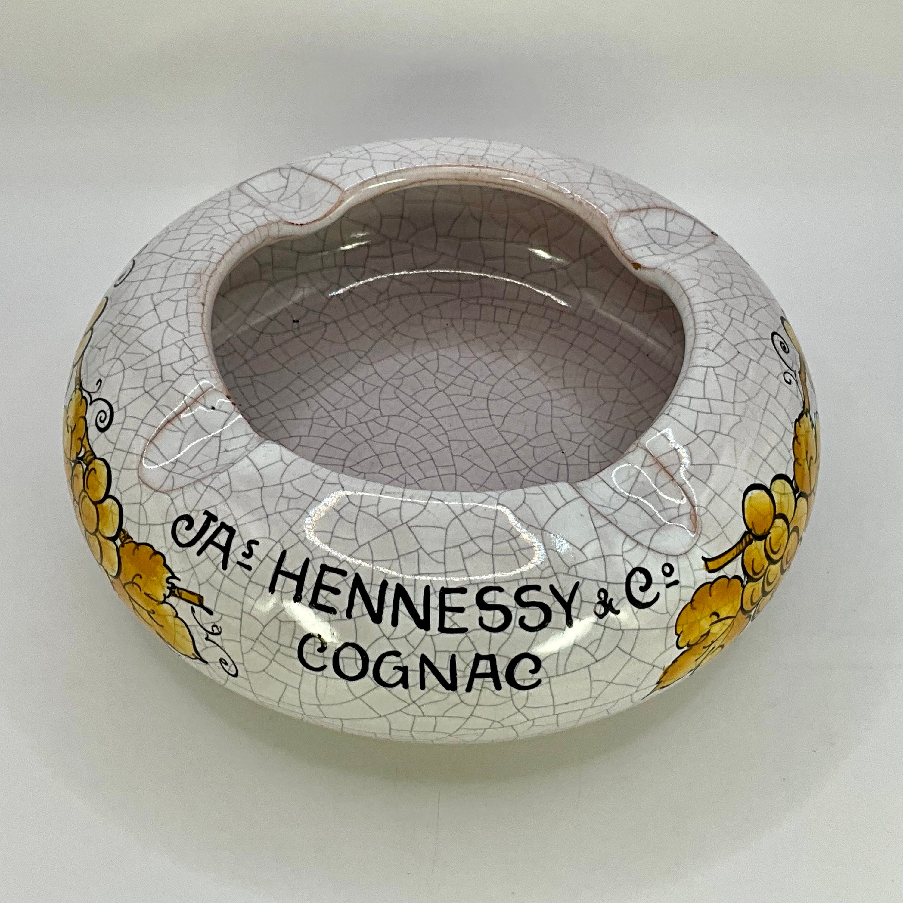 Floral Emblems Canada Ashtray (JAS) Floral Emblems Canada Ashtray (JAS)