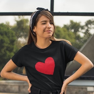 Heart Aquarell Shirt,Bio Baumwolle,Fairtrade,GOTS,Trendshirt,Geschenk für Sie,Geschenk für Mutter,Geschenk für Ihn,Geburtstagsgeschenk