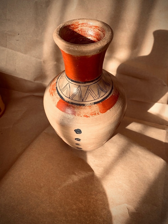 DJURDJURA | Unique Berber Vase