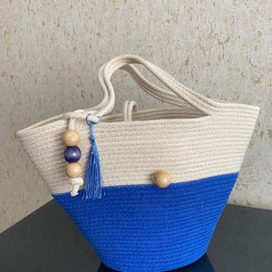 Handwoven Macrame Shoulder Bag: Two-Tone Boho Tote with Wooden Beads