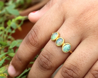 Three Stone Solid Gold Ring - Opal Rose Cut Ring - Free From Slice Ring - Handmade Gold Ring - Gold Jewelry