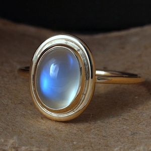 Natural Untreated Blue Ceylon Moonstone Ring - June Birthstone Ring - Moonstone Stackable Ring - Gift for her - Ceylon Gemstone Ring