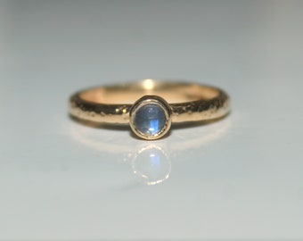Rose Cut Moonstone Solid Gold Ring - Hammered Band