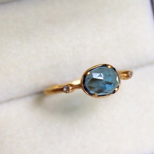 London Blue Topaz Gold Ring - Topaz Slice Ring - Stackable Ring Jewelry - Gift For Her