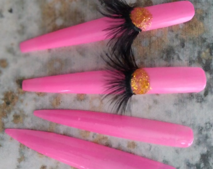 Bat My Beautiful Black Lashes