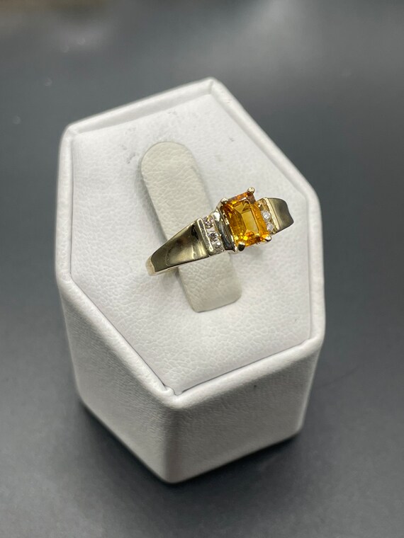 10 karat vintage, citrine and diamond ring - image 2