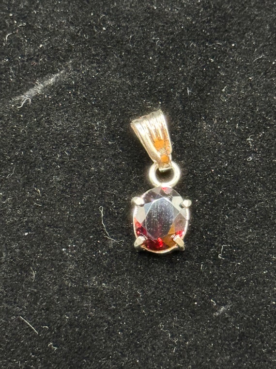 10kt antique, 1 carat Garnet pendant