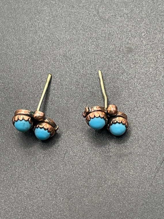 Antique turquoise native American earrings 14 kar… - image 7