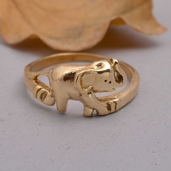 Gold Elephant Brass Ring, Stacking Thin Gold Ring, 14k Animal Gold Ring,  Minimalist Ring, Gift for Her, Dainty Ring, Good Fortune Symbol - Etsy