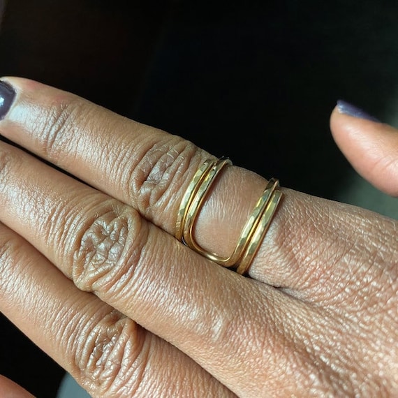 joyas hechas anillo dedo indice mujer