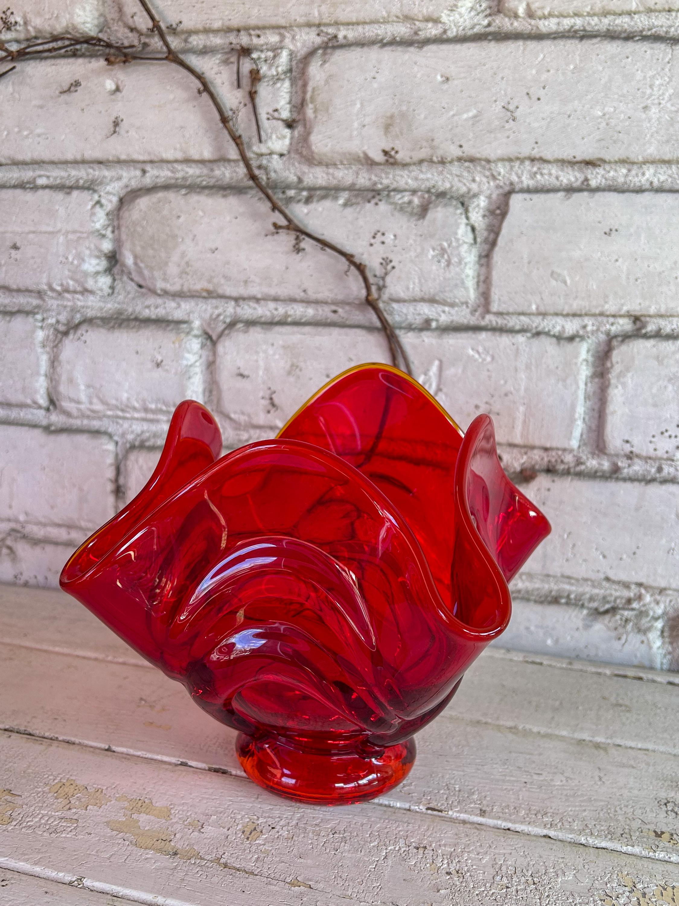 Viking Glass Epic Loop Crimped bowl #1471 in Ruby, mid century modern, collectible glass