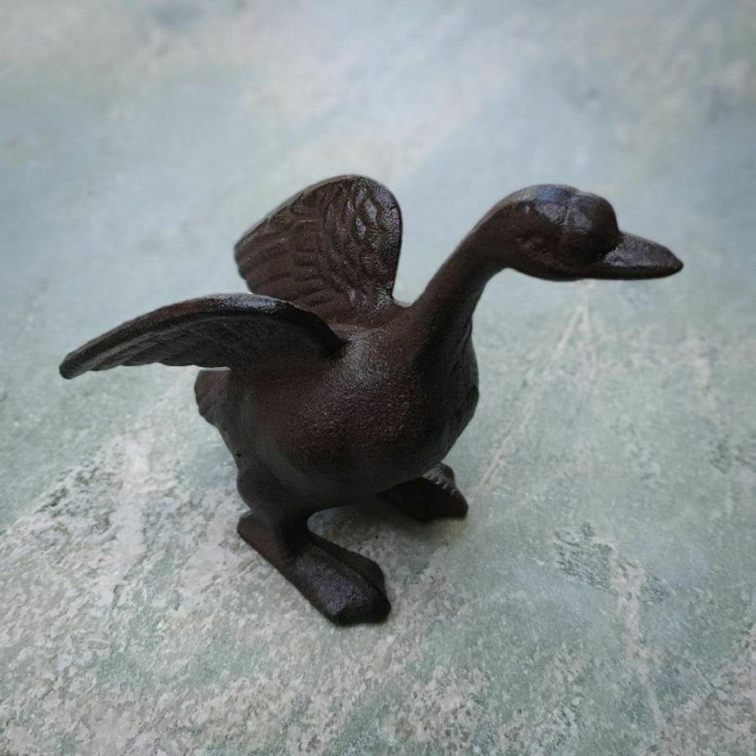 Cast Iron Duck Statue Farmyard Animal Antique Home Garden Ornament