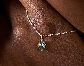 Oval Moss Agate 925 Sterling Silver Necklace, Green Gemstone Pendant