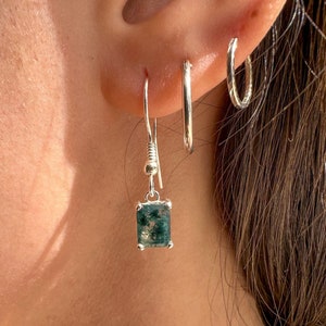 Boucles d'oreilles en agate mousse verte, cristal d'agate mousse taille émeraude, boucles d'oreilles pendantes image 1