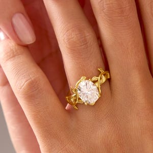 14K Solid Gold Oval Moissanite Vine Ring, 3 Ct VVS1 D Color, 8K Yellow Gold