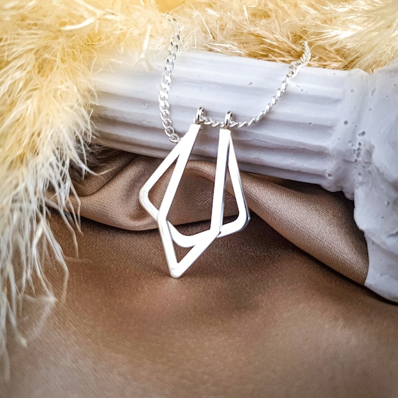 Magic ring holder necklace best sale