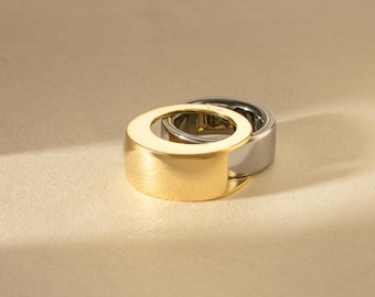 Minimalist Oura Ring Cover Gen 4&5 | Heavyweight Solid Silver Smart Ring Guard