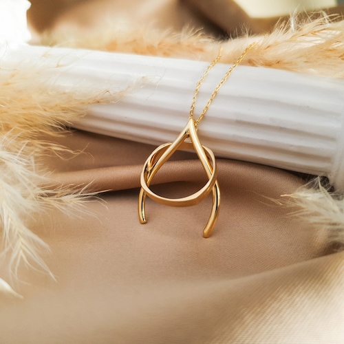 Collier porte-bague, triangle en or, gardien de bague de fiançailles en argent, pendentif porte-bonheur, bijoux délicats, cadeau pour infirmière médecin