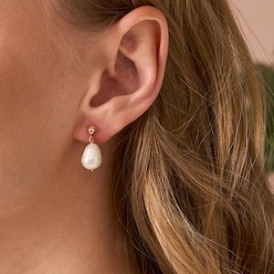 Pearl Stud Earrings, Baroque Pearl Earrings, Drop Baroque Pearl Earrings, Bride Small Jewelry