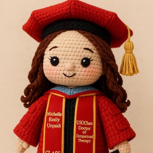 16 cm PhD Graduierung häkeln, benutzerdefinierte Doktorandengeschenk, personalisiertes Look Alike Plüsch, handgemachtes Akademisches Andenken