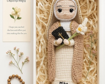 Muñeca de Santa Catalina de Siena tejida a crochet: un regalo católico hecho a mano