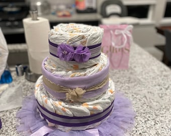 Pastel básico de pañales de 3 niveles