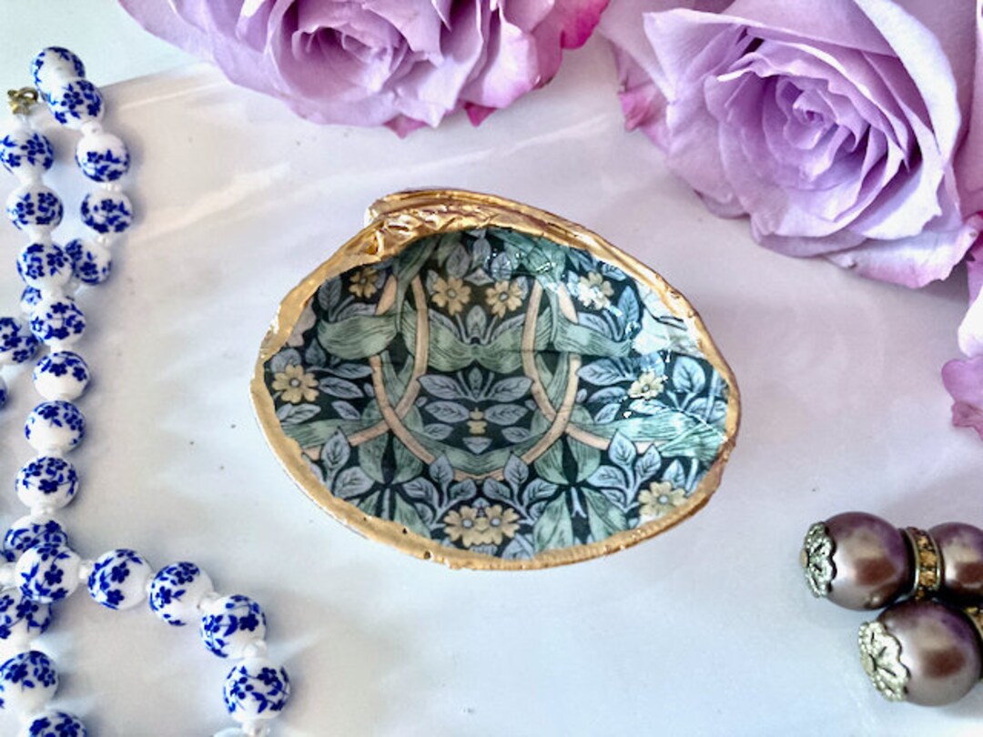 Mini Clam Shell Ring Dish, William Morris Coastal Decor - Etsy