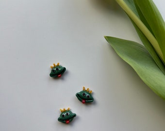 Cute frog prince murano glass beads