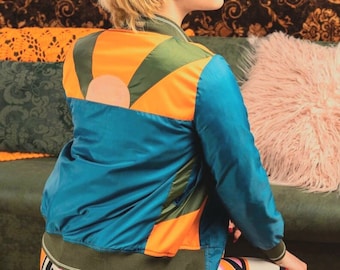 The Sun is Rising vintage Inspiré Glam 70s Bomber Jacket