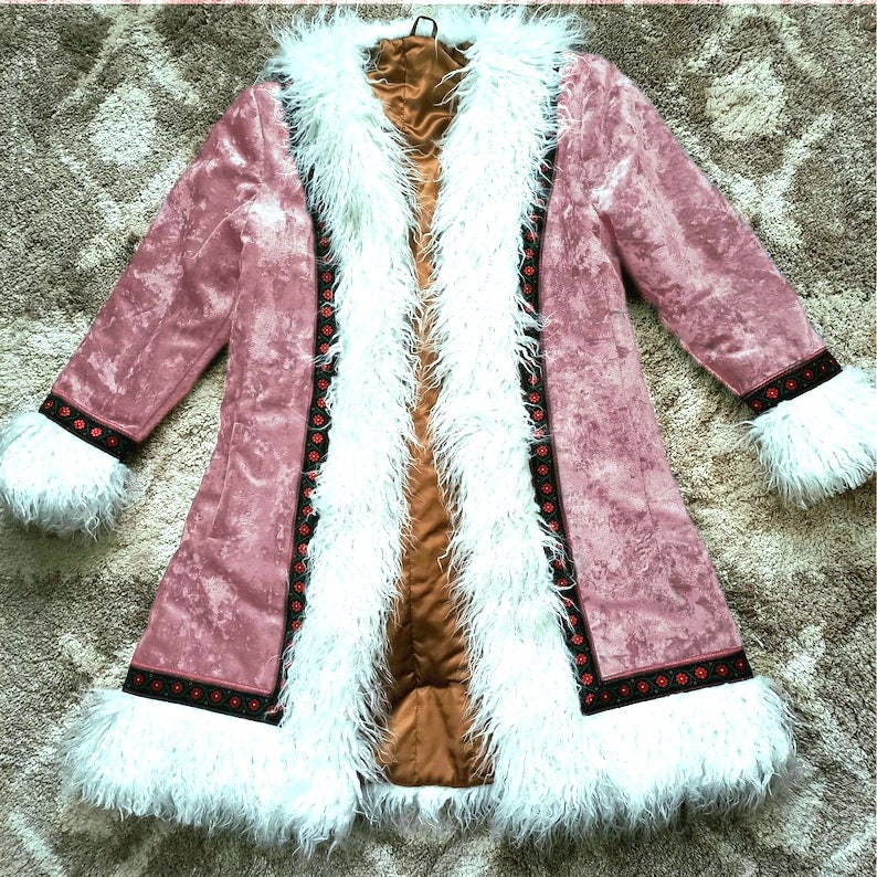 Vintage Style Penny Lane Coat, Dust Pink Velvet Flower Emroidery Faux Fur Afghan Coat, Boho Groovy Fur Collar Coat, Handmade Afghan Coat
