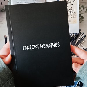 The original concert diary for 70 shows VOLUME 3: Concert Memories | sustainable |concert planner | Concert memories | A5| Concert Journal