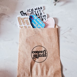 Sac mystère d’autocollants - Autocollants de concert | Sac porte-bonheur | Vente | Offrez des autocollants musicaux | Concert d'amour