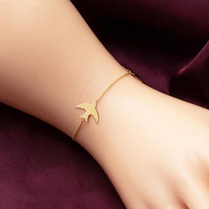 Gold Swallow Charm Bracelet, 14K Solid Gold Mini Bird Charm, Dainty Swallow Bracelet, Layered Bracelet, Gift for Her
