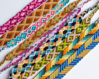 Bracelets brésiliens - bracelets d'amitié multicolores réalisés à la main - modèles uniques