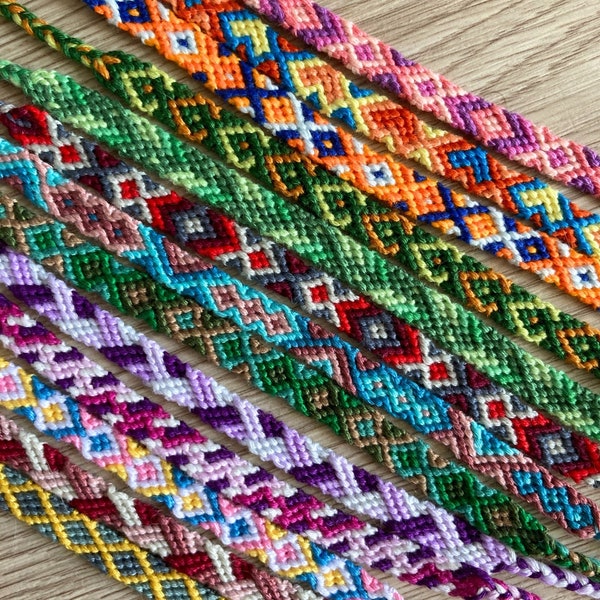 Bracelets brésiliens - bracelets d'amitié multicolores réalisés à la main - modèles uniques