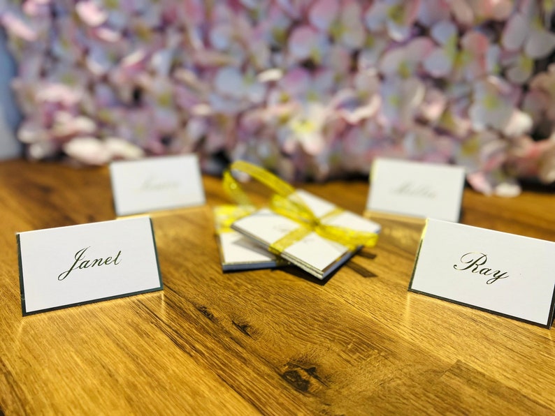 Placecards Gold Foil image 1